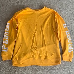 Victoria’s Secret Pink light weight crewneck